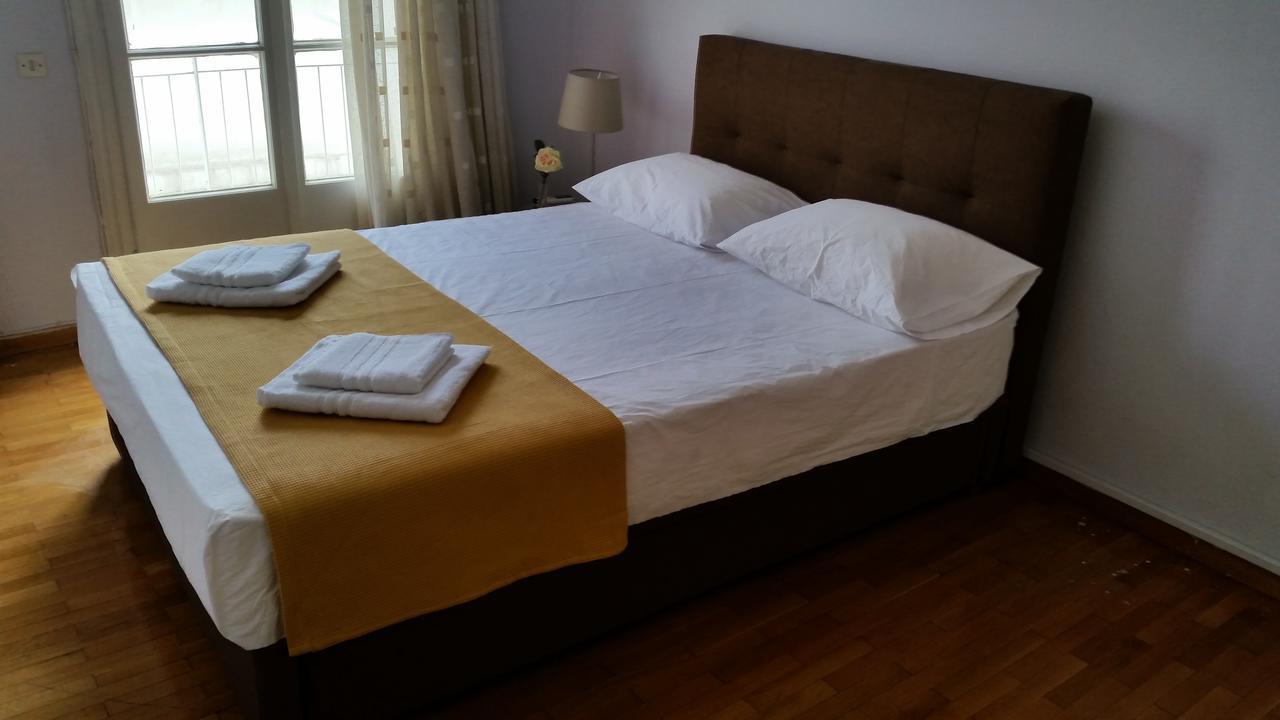 Victoria Grand Apartments Афины Экстерьер фото