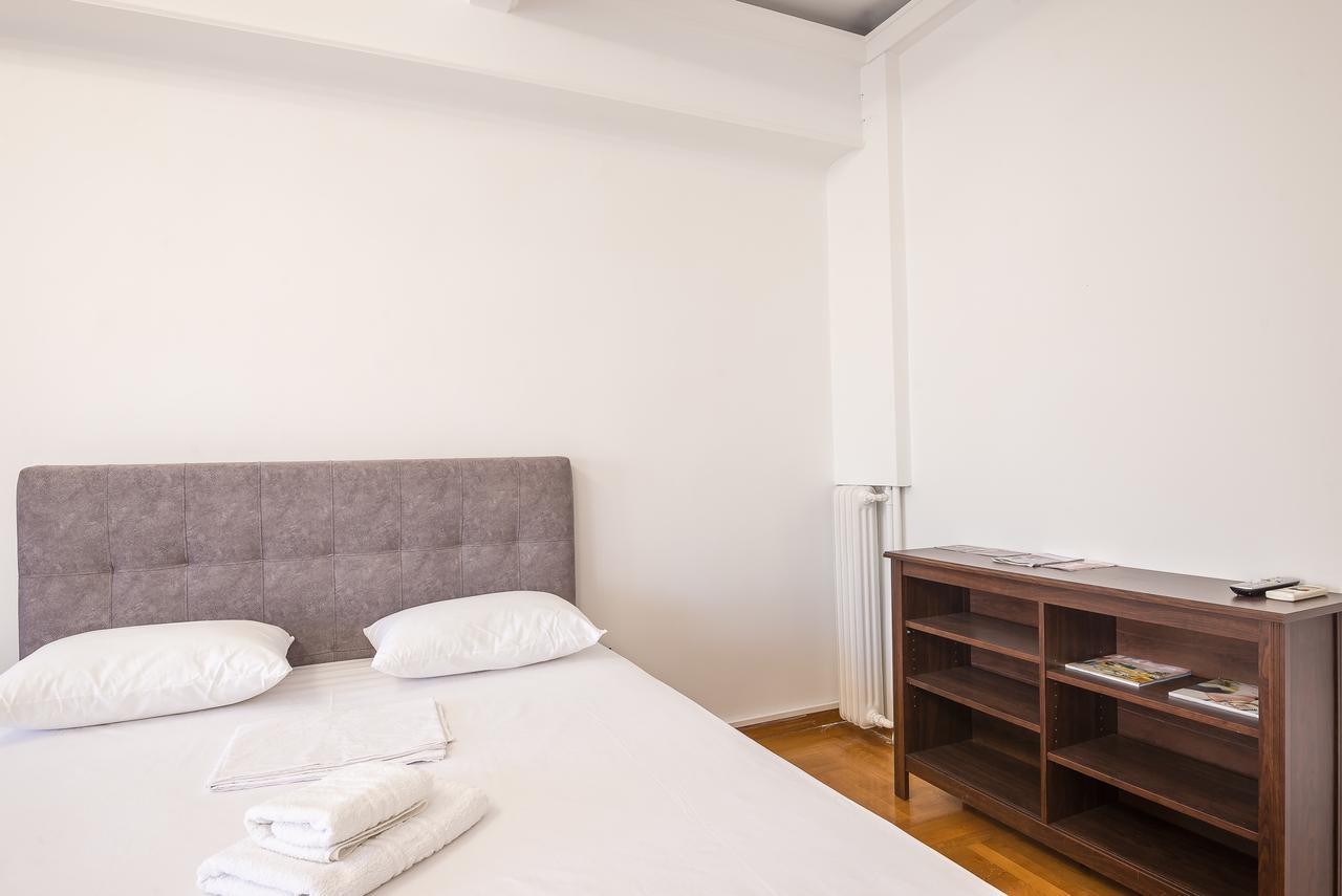 Victoria Grand Apartments Афины Экстерьер фото